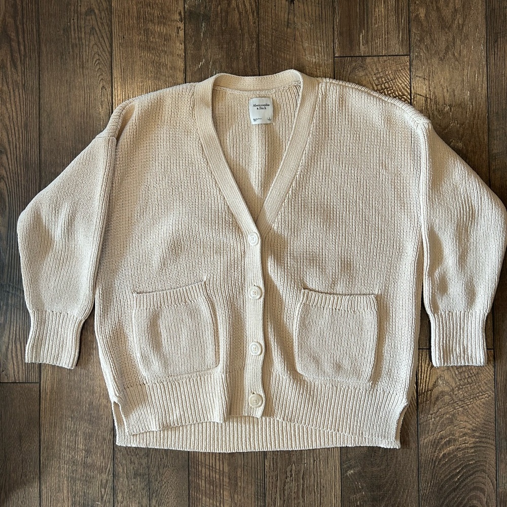 Abercrombie & Fitch Cream Cardigan